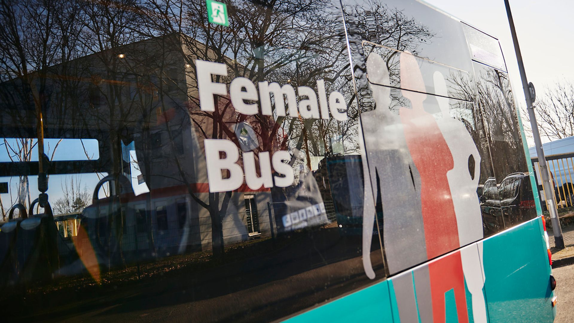 Der Female Bus der DB Regio AG in Frankfurt